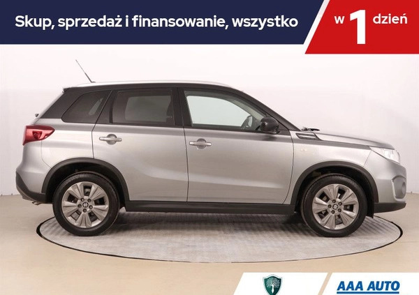 Suzuki Vitara cena 78000 przebieg: 29789, rok produkcji 2019 z Rypin małe 254